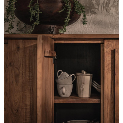 Outline Kleiderschrank mit 3 Türen und 1 Ablage