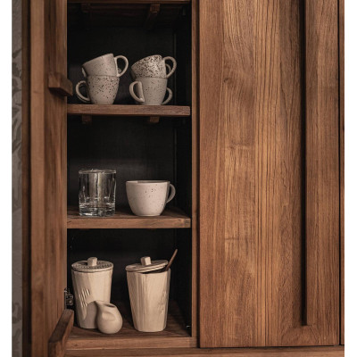 Outline Kleiderschrank mit 3 Türen und 1 Ablage