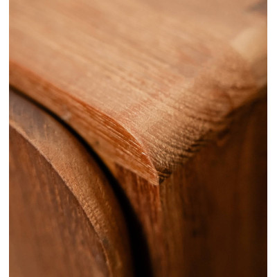 Tess fünftüriges Sideboard
