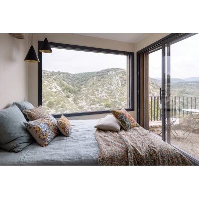 Alba бродирана възглавница