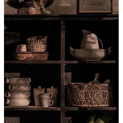 Karma skříň se 2 skleněnými dveřmi a 1 policí