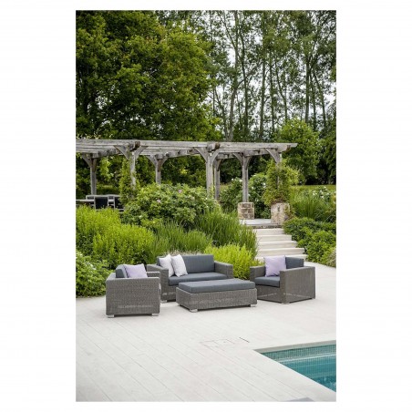 Carlo 2-Sitzer Monted Loungesofa mit Kissen