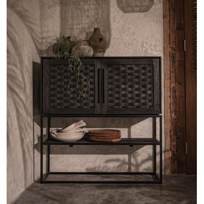 Karma puhvetkapp 2 ukse ja 1 riiuliga