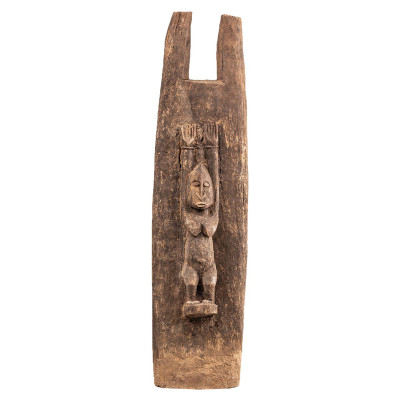 AAA156 Dogoni skulptuur