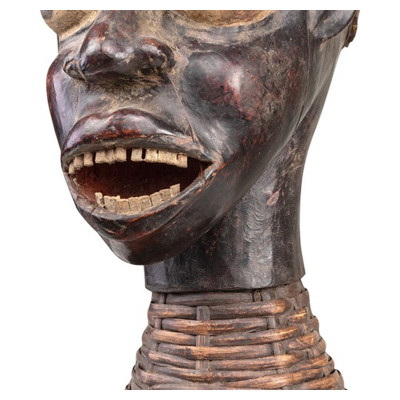 Ekoi Ekpo -huippumaski