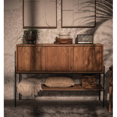 Ääriviivat senkki, jossa 3 ovea ja 1 avoin hylly