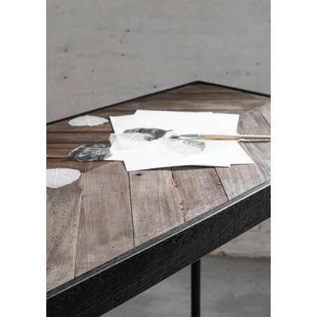 Bureau Criss Cross