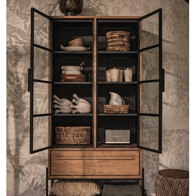 Armoire Outline