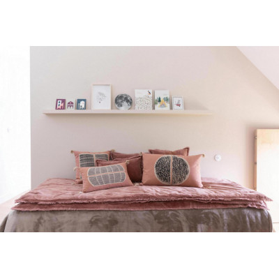 Coussin brodé Yaël