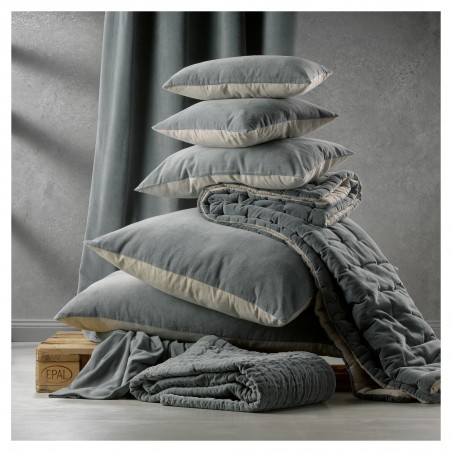 Elise plain cushion