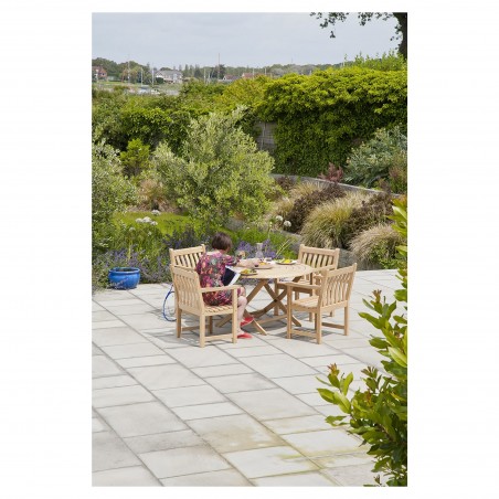 Bengal FSC roble folding round table