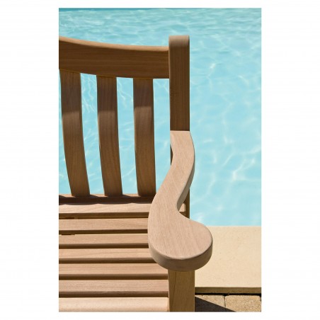 Turnberry bench with ergonomic backrest in mahogany