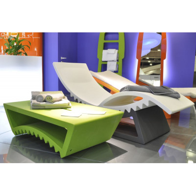 Tic Tac Lounge Chair