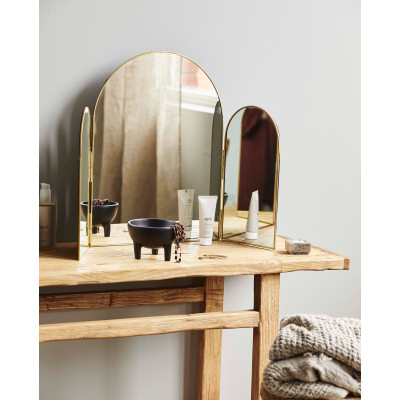 Rukia table mirror