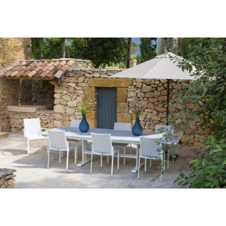 Set of 4 stackable Koton chairs