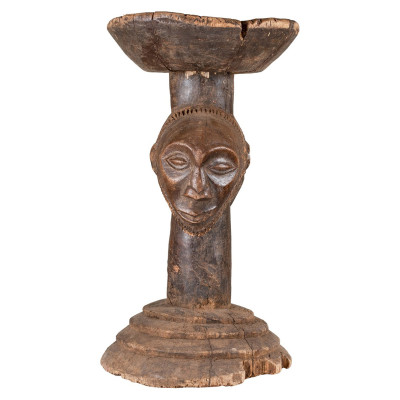 Luba Cariathyde stool