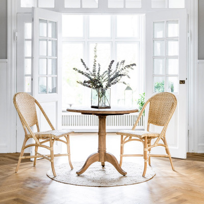 Alanis chair