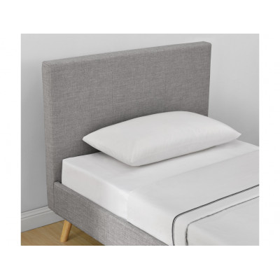 Letto scandinavo Bjorn in tessuto con gambe in legno