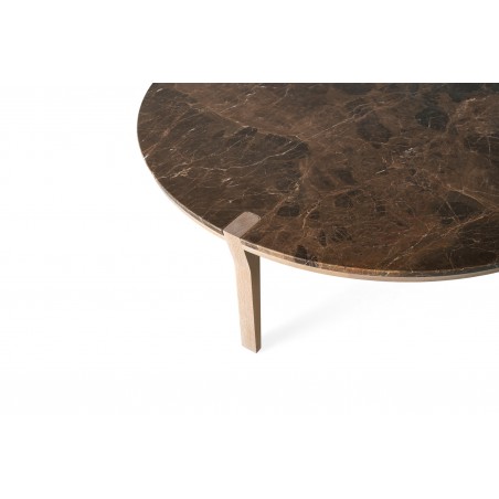 Apaļais kafijas galdiņš Corner