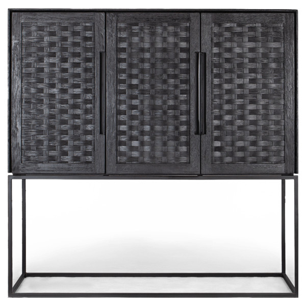 Karma skapis ar 3 durvīm