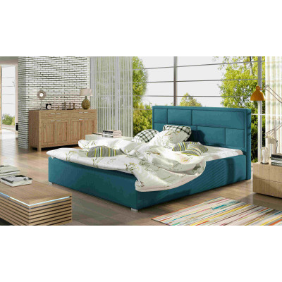 Latina-bed met een houten frame