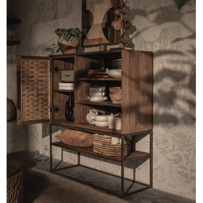 Karma-kast met 1 deur, 3 planken en 1 rek