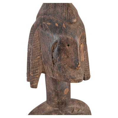 Dyonyeni AAA91 sculptuur