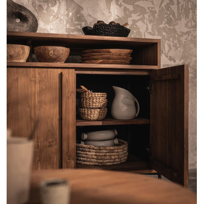 Kontur kredens z 3 drzwiami