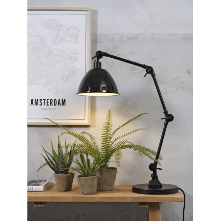 Luminária de mesa Amsterdam com abat-jour esmaltado