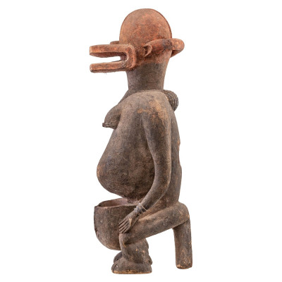 Escultura de Bush Cow