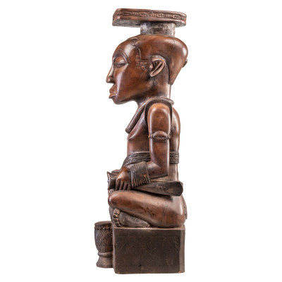 Escultura de Ndop King AAA1167