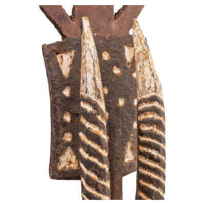 Mască de bord Mossi