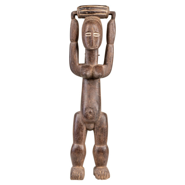 Sculptură Femeie Attye