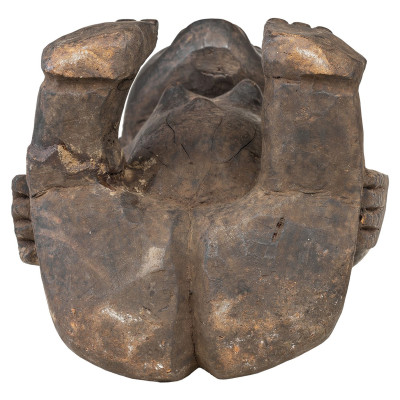 Sculptura regelui ancestral