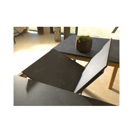 Förlängningsbart bord Tekura 180/240